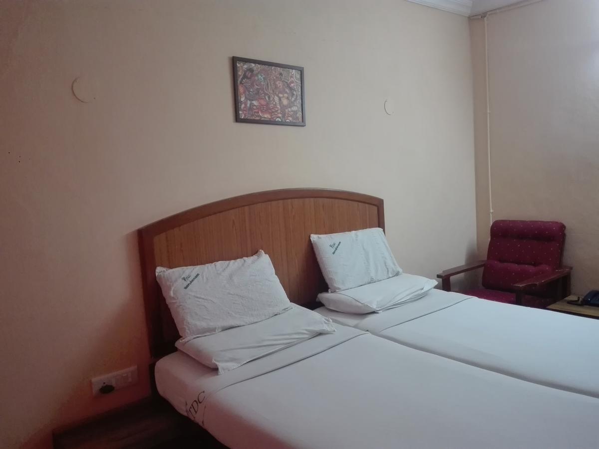 Hotel Nandanam Guruvāyūr Dış mekan fotoğraf